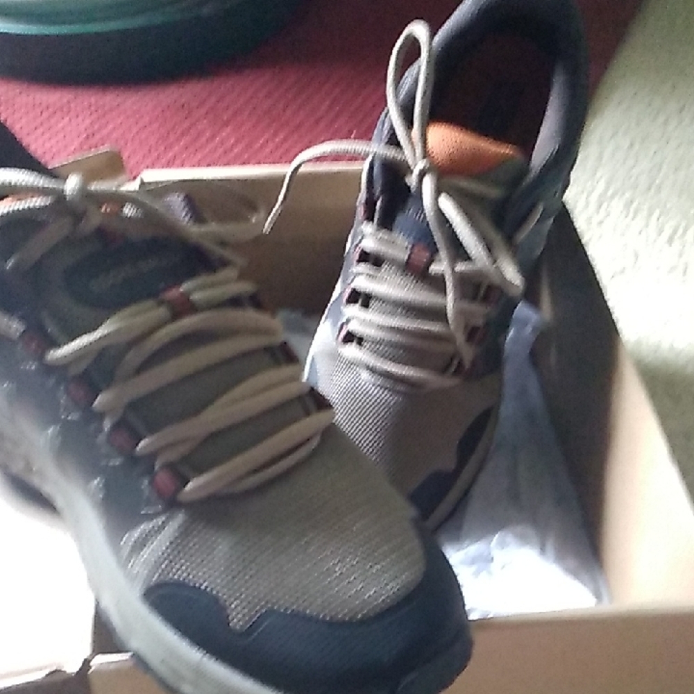 Eddie Bauer Gray and Black Athletic Shoes with Breathable Mesh Mens
